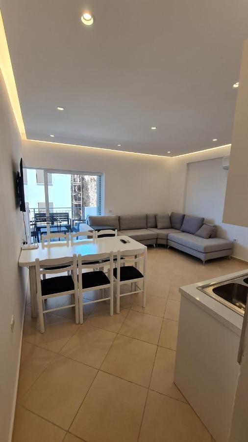 Sea And City View Apartment Sarande Luaran gambar